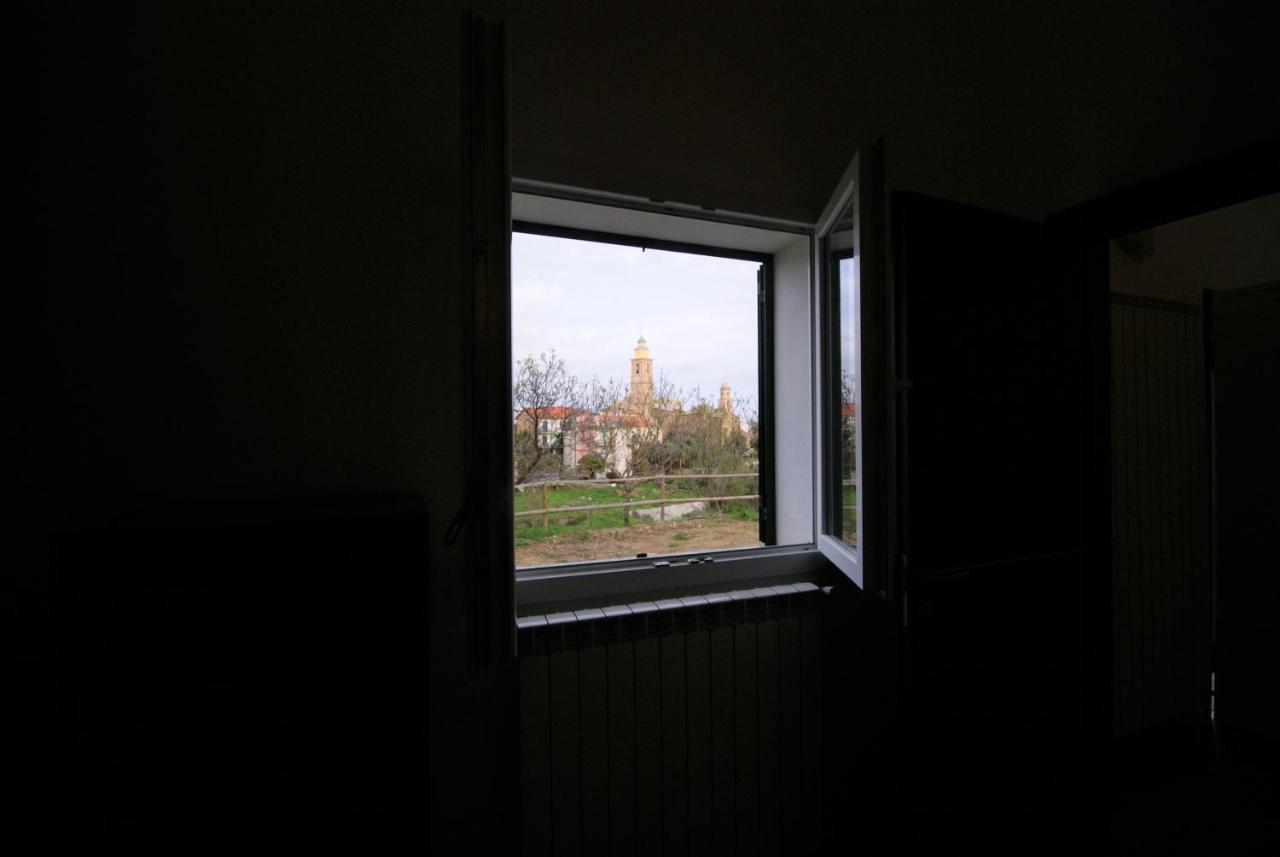 Casa Ele Villa Imperia Eksteriør billede